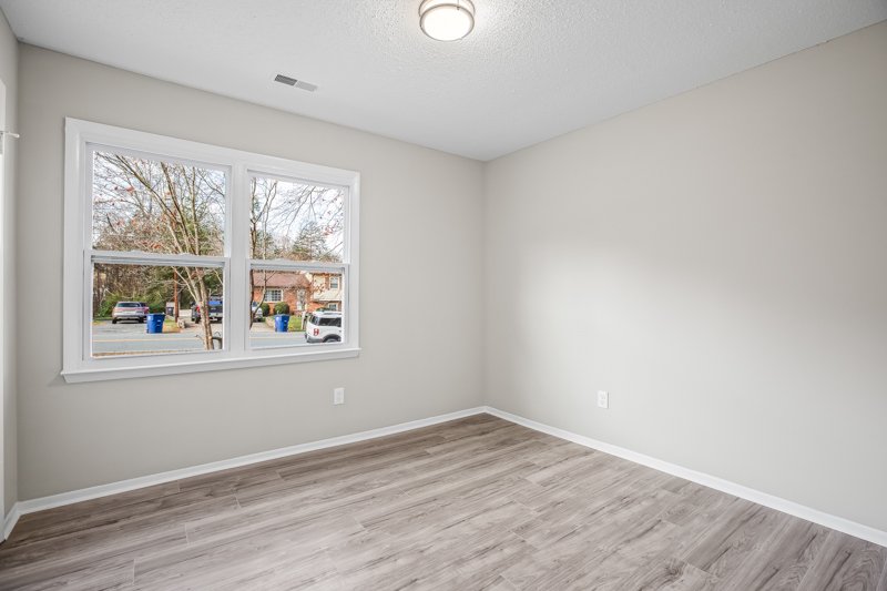 969 Shalimar Drive-20.jpg