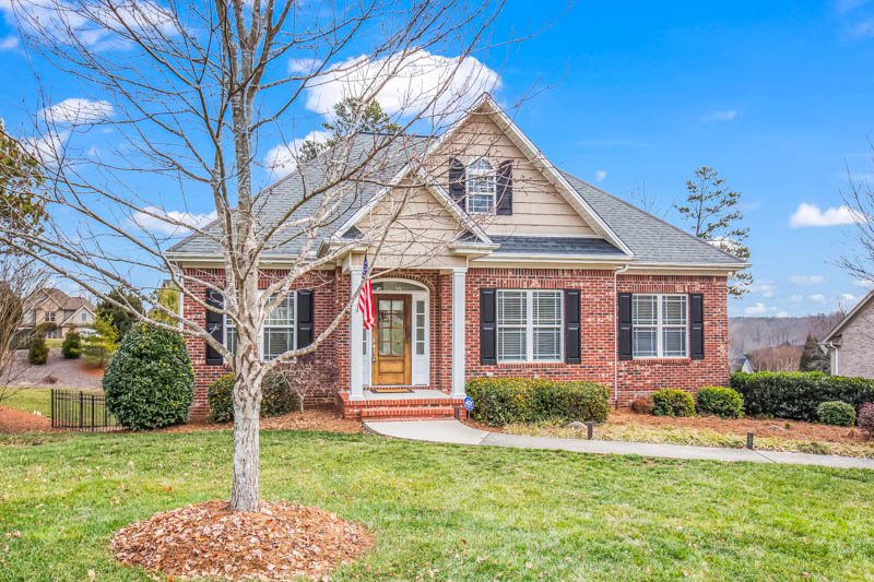 157 Red Hawk Lane-4.jpg