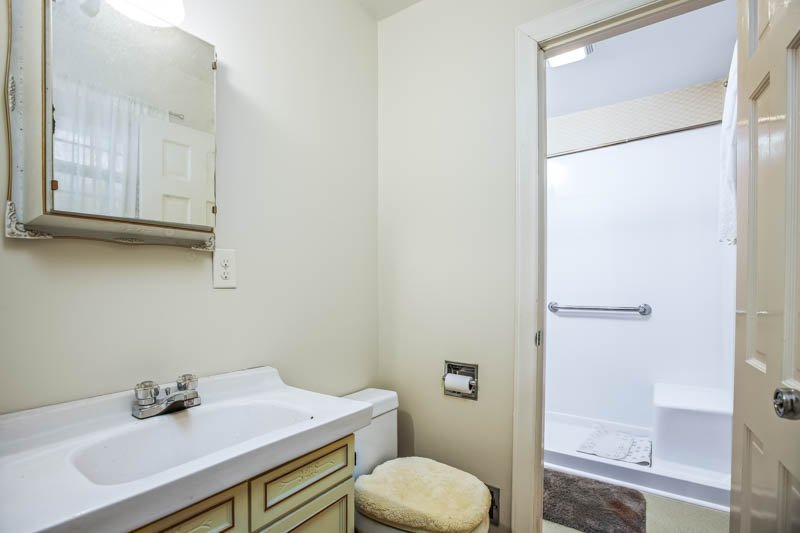 3575 Robindale Drive-18.jpg