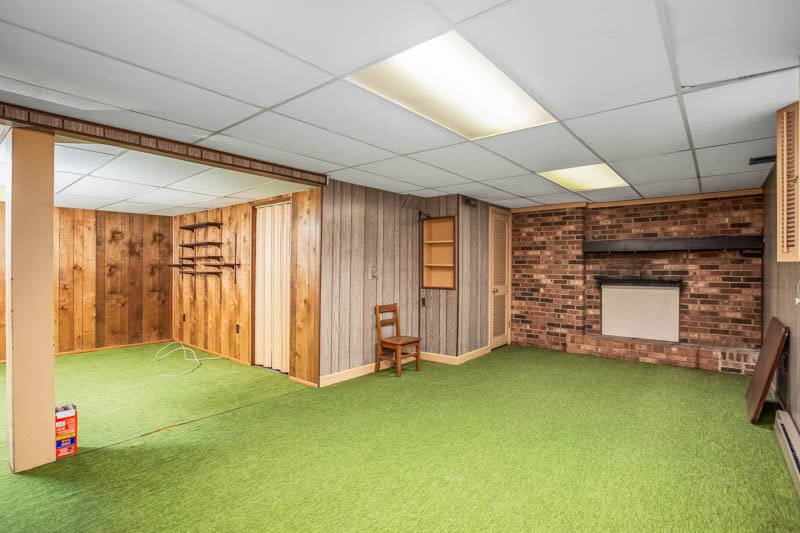 3575 Robindale Drive-21.jpg