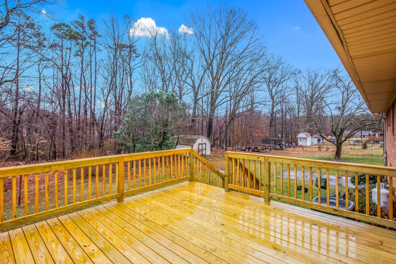 3575 Robindale Drive-33.jpg