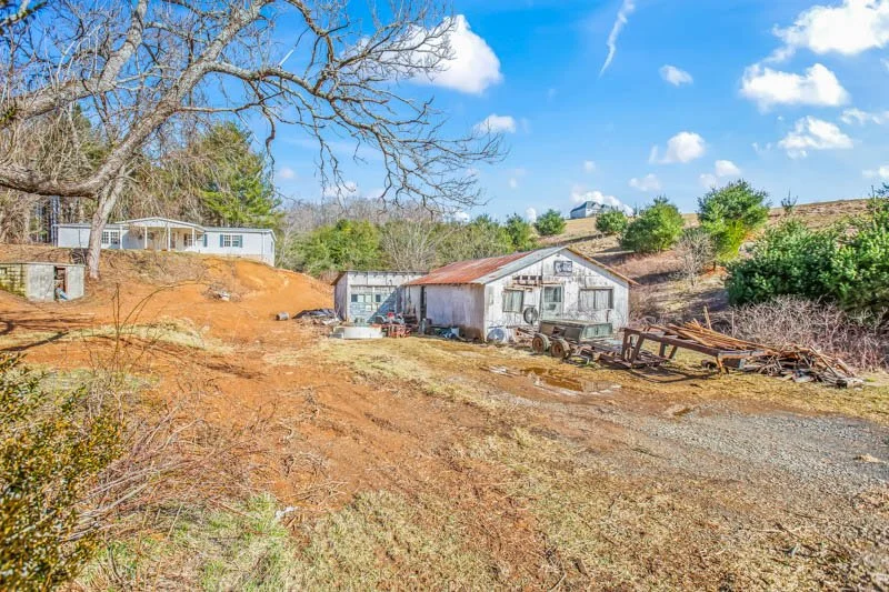 195 Old Barrett Road-14.jpg
