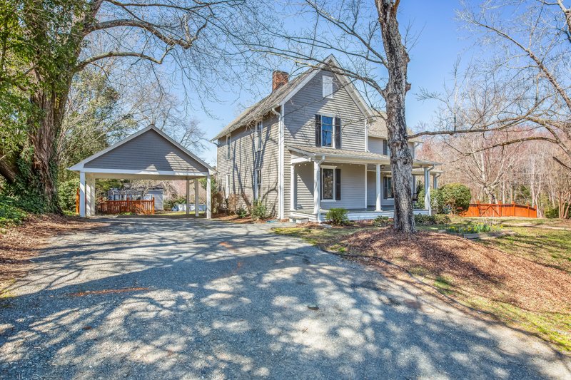 4798 Pfaff Lane-5.jpg