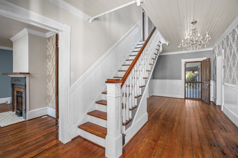 4798 Pfaff Lane-10.jpg