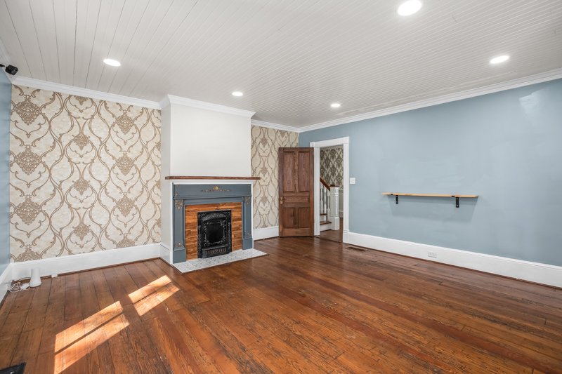 4798 Pfaff Lane-16.jpg