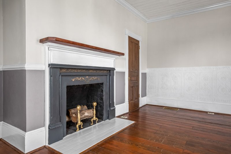 4798 Pfaff Lane-20.jpg
