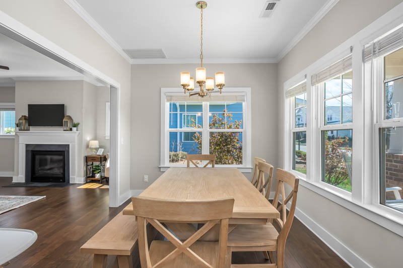 1776 Eastover Drive-8.jpg