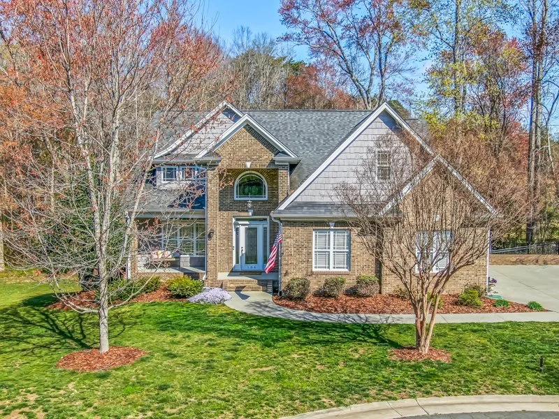 186 Cypress Point Court-1.jpg