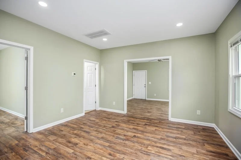 2335 Greenway Avenue-10.jpg