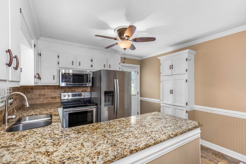 4642 Kings Gate Drive-11.jpg