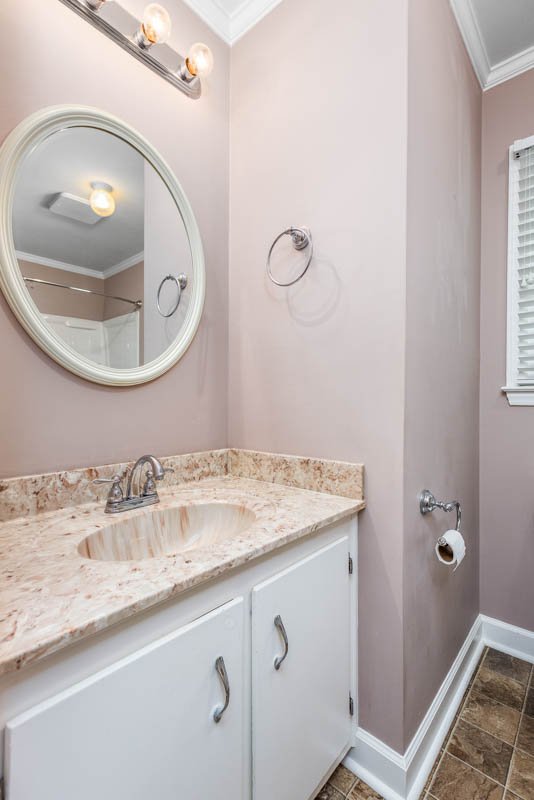 4642 Kings Gate Drive-15.jpg