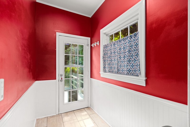 103 Sunset Drive-19.jpg