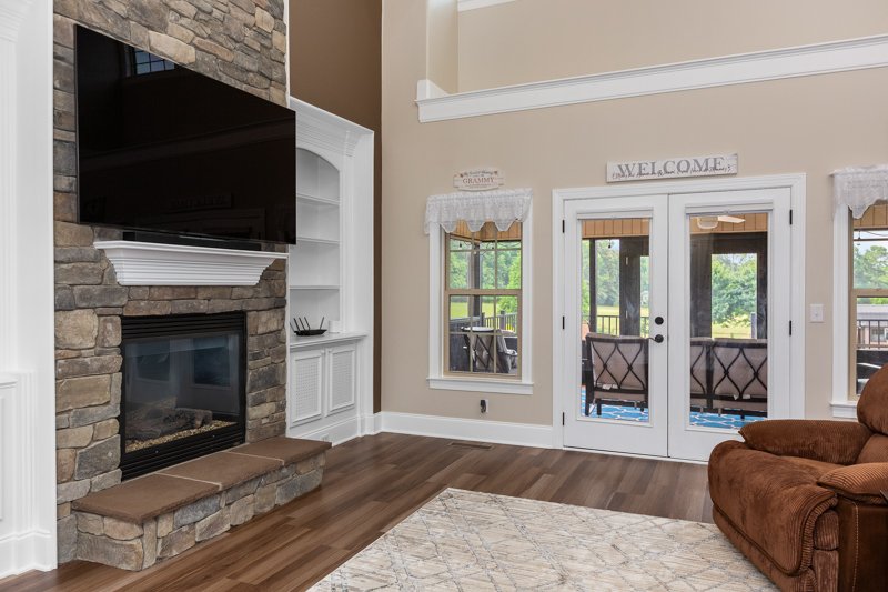 6147 Olde Fields Way-11.jpg