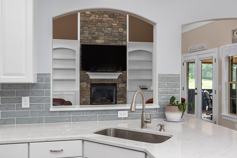 6147 Olde Fields Way-16.jpg