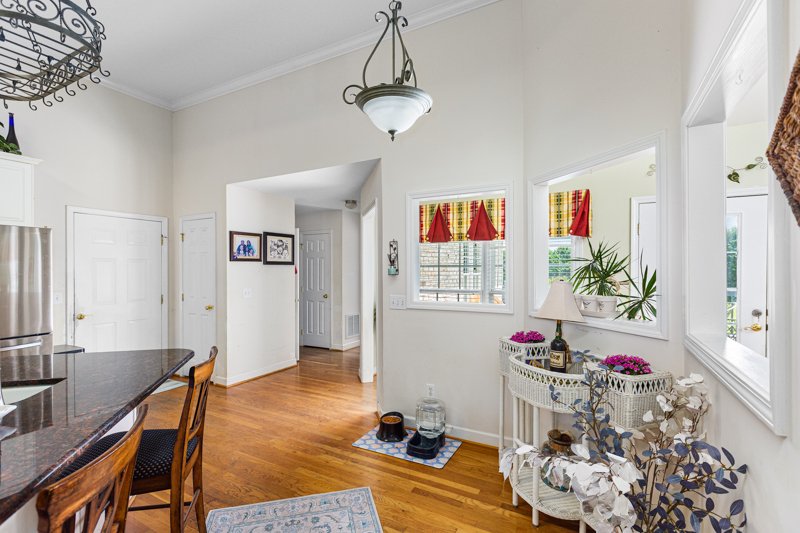 217 Cornwallis Drive-23.jpg