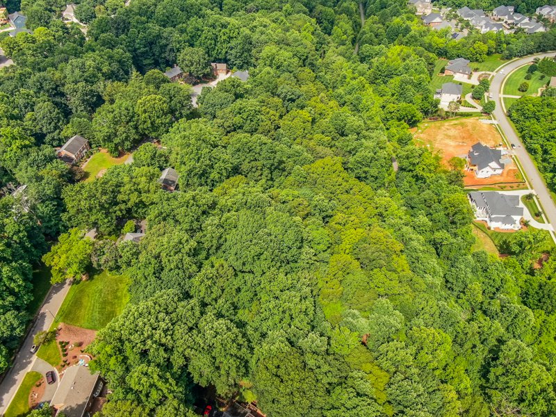 311 Beechcliff Court-6.jpg