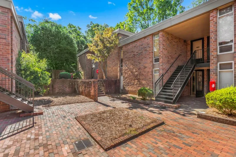 1725 South Hawthorne Road-7.jpg