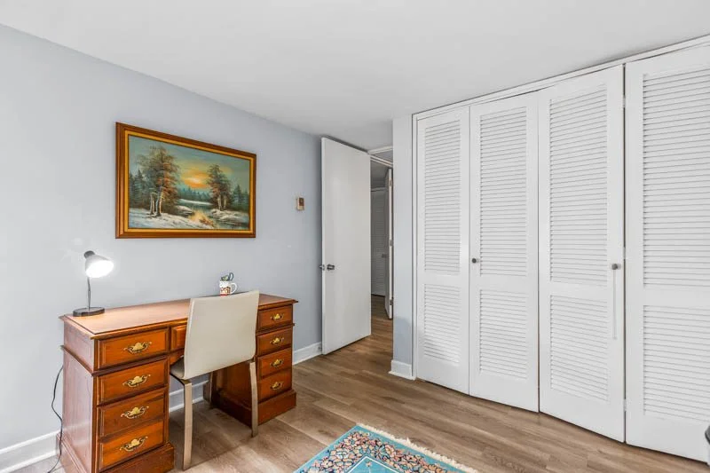 1725 South Hawthorne Road-21.jpg