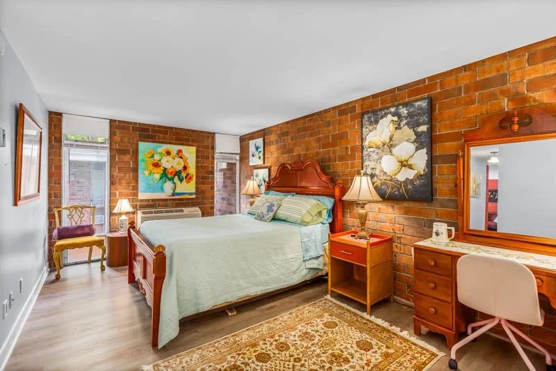 1725 South Hawthorne Road-24.jpg