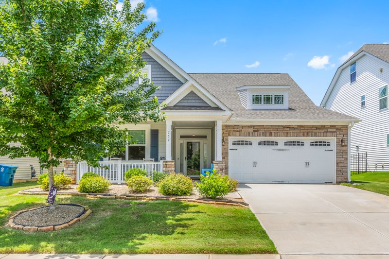 254 Kilbourne Drive-2.jpg