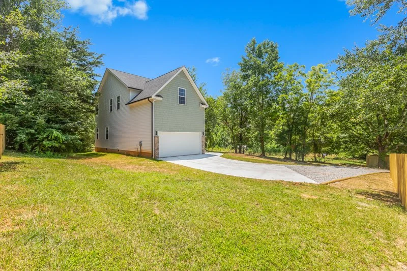 411 Motif Lane-3.jpg