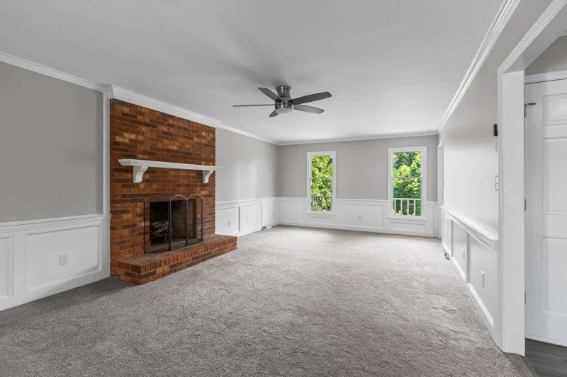 2094 Pembrooke Forest Drive-9.jpg