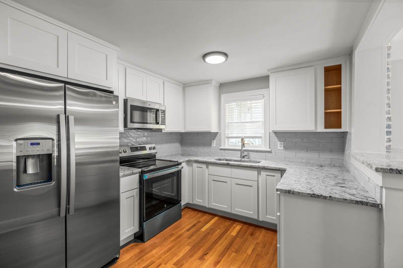 127 Rosedale Circle-4.jpg