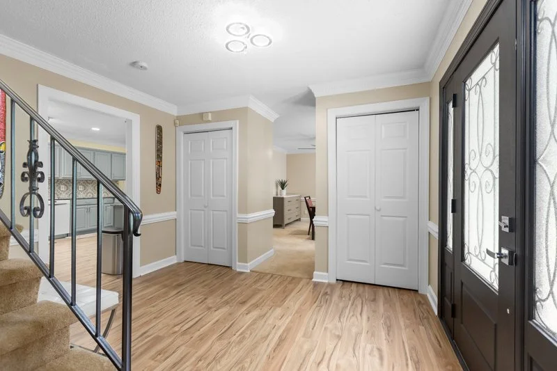 5211 Forest Oaks Drive-8.jpg