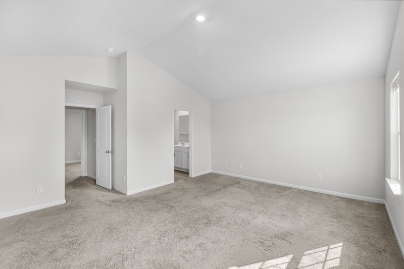 2044 Longshadow Street-21.jpg