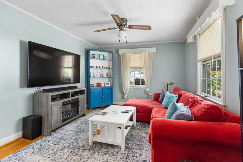 2709 Konnoak Drive-5.jpg
