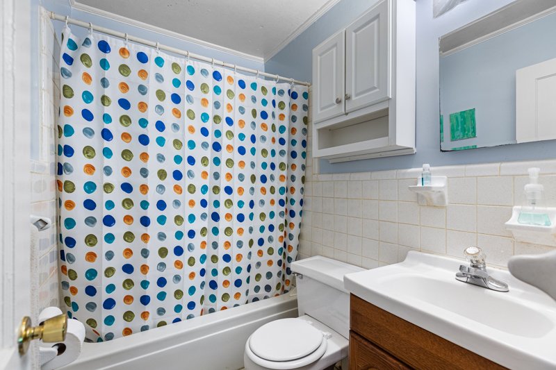 2709 Konnoak Drive-10.jpg