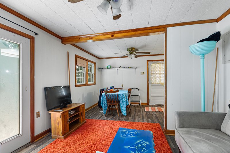 2709 Konnoak Drive-19.jpg