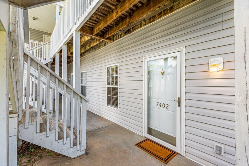 7402 Riverview Knoll Court-6.jpg