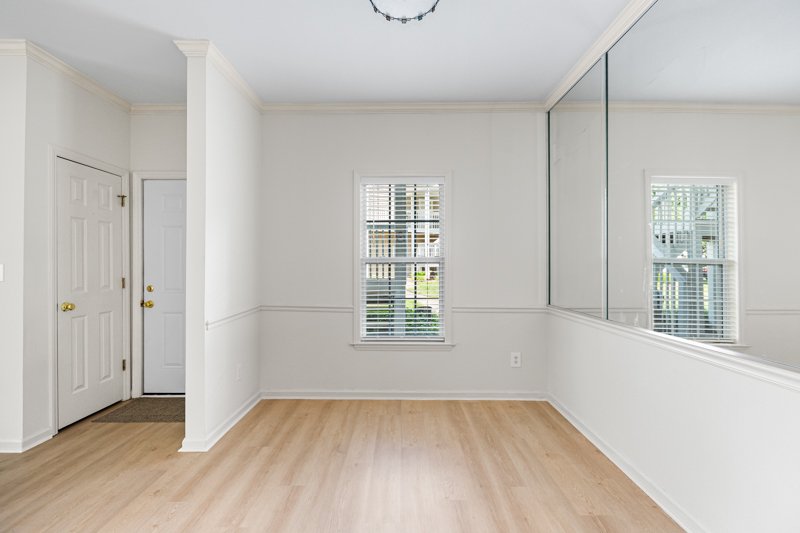 7402 Riverview Knoll Court-13.jpg