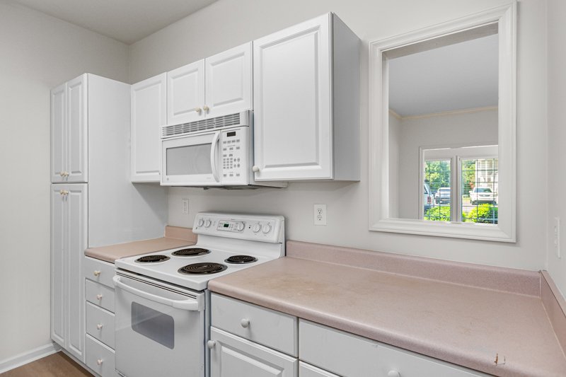 7402 Riverview Knoll Court-17.jpg