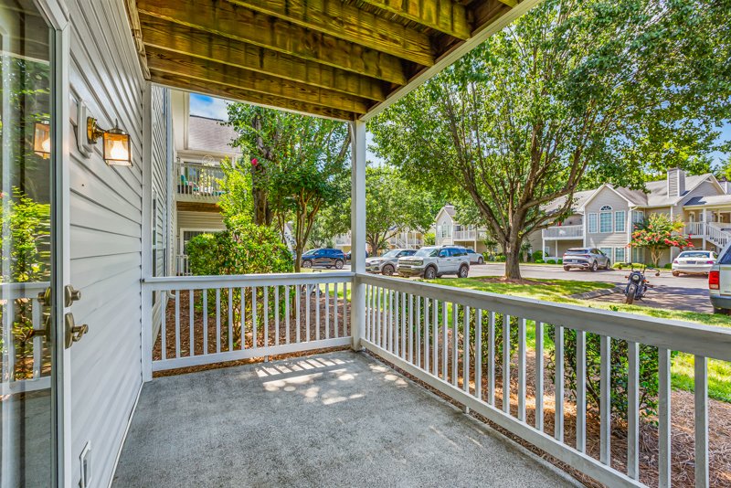 7402 Riverview Knoll Court-29.jpg