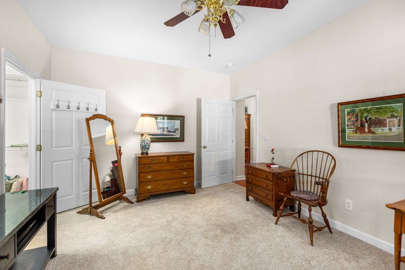 111 South Wentworth Drive-20.jpg