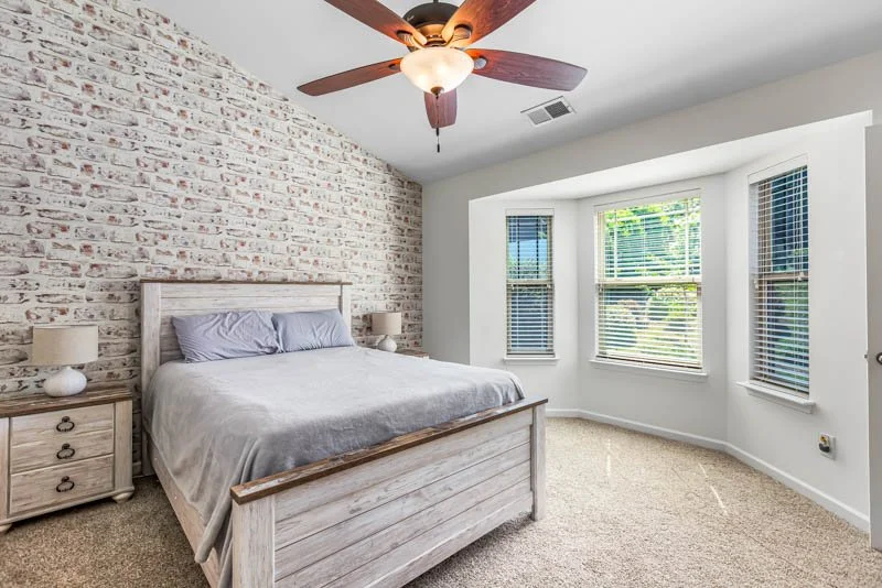 110 Tannin Way-18.jpg
