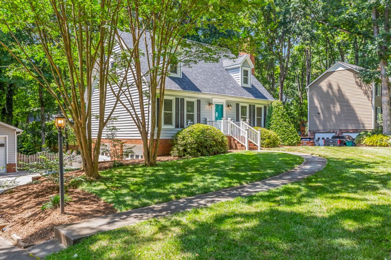 5212 Bridge Pointe Drive-2.jpg