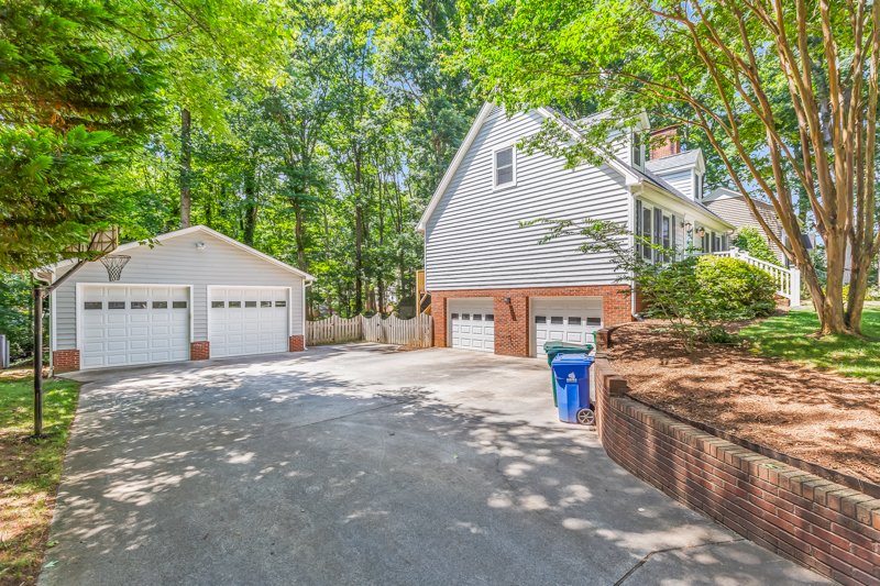 5212 Bridge Pointe Drive-36.jpg