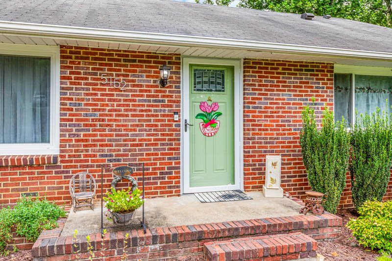 5152 Davis Road-5.jpg