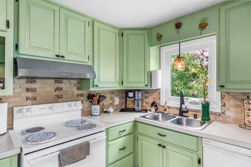 5152 Davis Road-13.jpg
