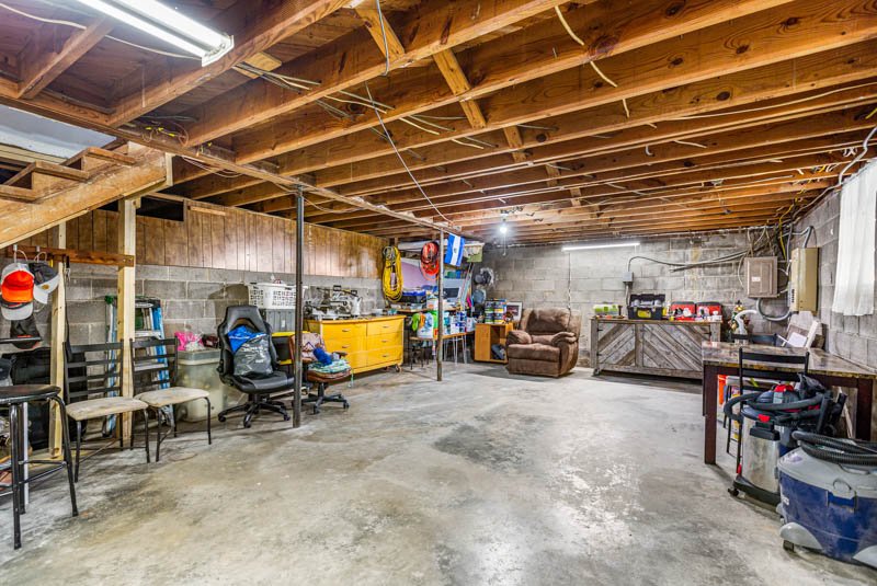 5152 Davis Road-21.jpg