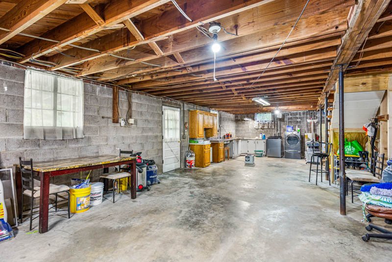 5152 Davis Road-22.jpg