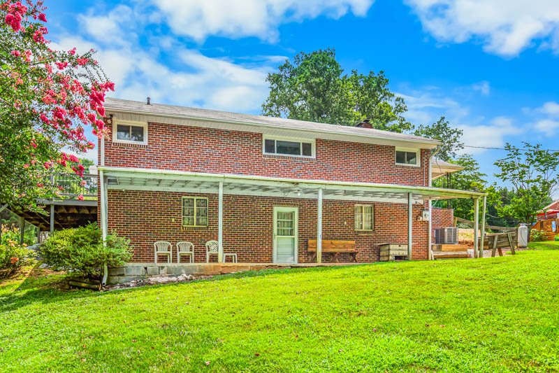 5152 Davis Road-27.jpg