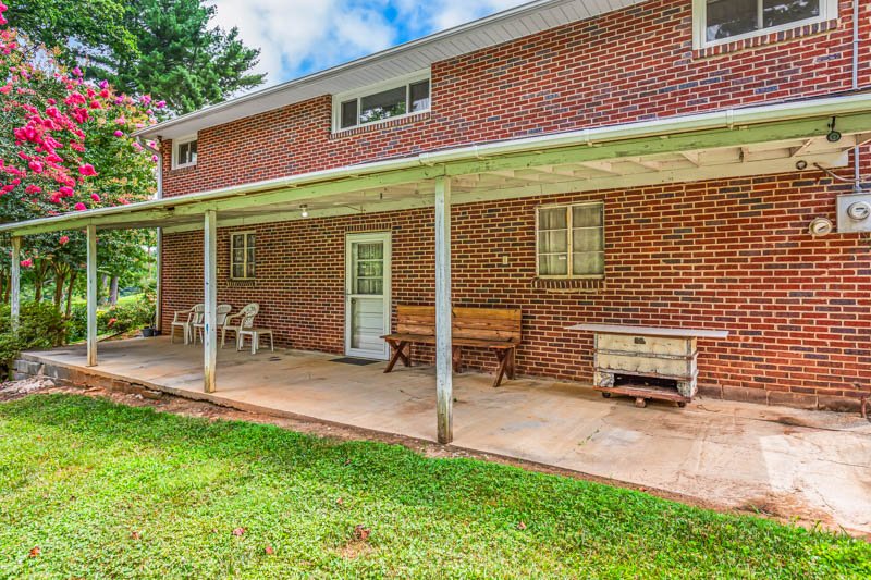 5152 Davis Road-28.jpg