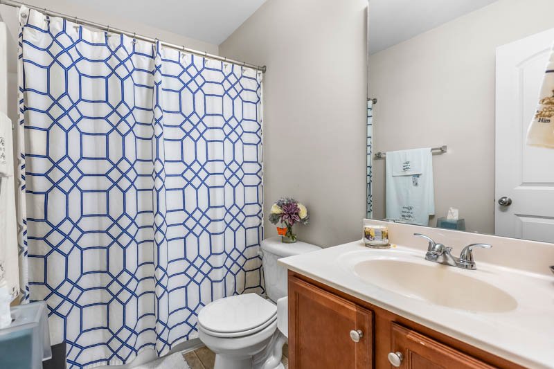 5009 Hogan Point Court-17.jpg