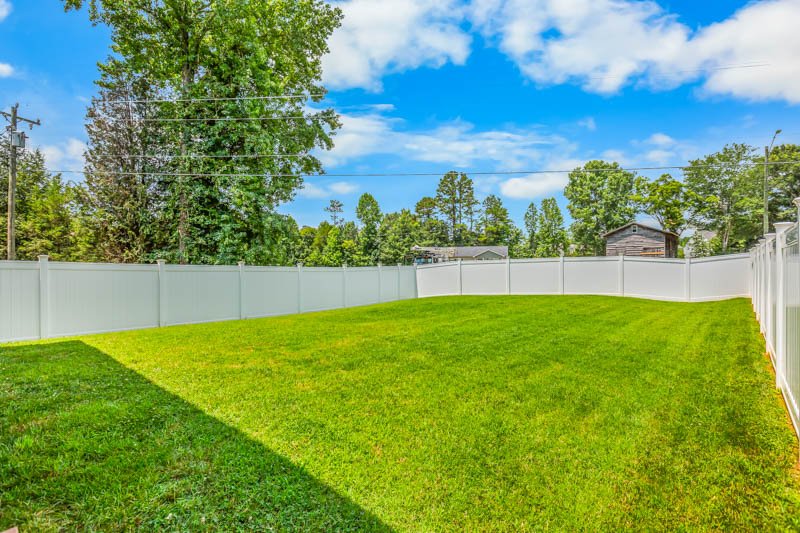 5009 Hogan Point Court-28.jpg