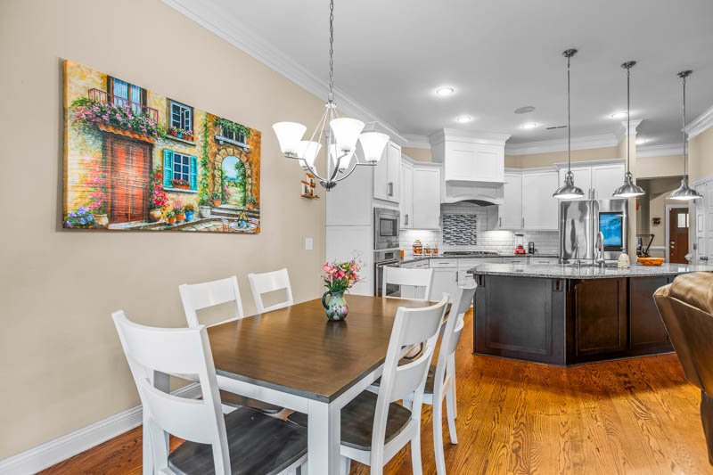 353 Saint James Drive-7.jpg