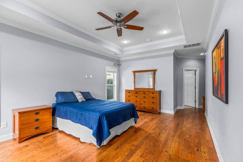 353 Saint James Drive-18.jpg